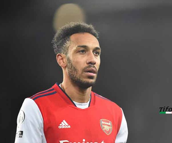 Juventus Dan Barcelona Memantau Situasi Aubameyang